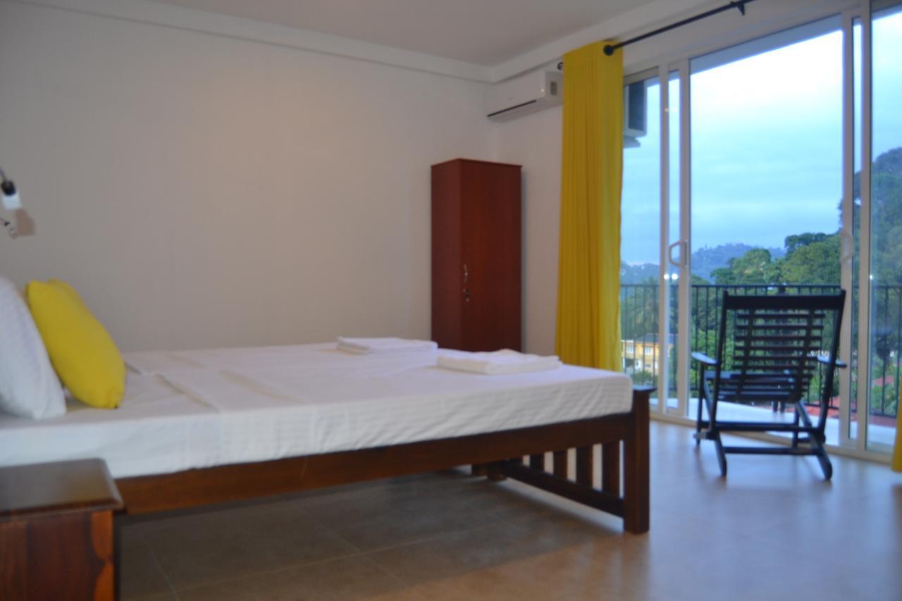 Feel Home Κάντι Εξωτερικό φωτογραφία